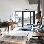 Rives D'or ラ・セーヌ・シュル・メール