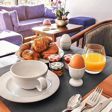 Rives D'or Hotel