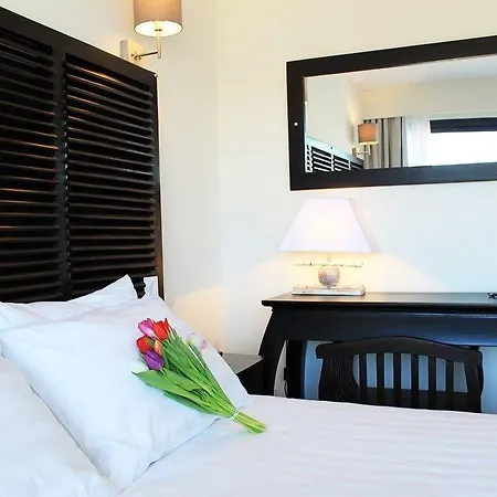 Hotel Rives D'or