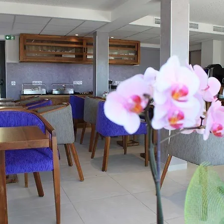 Hotell Rives D'or 3*